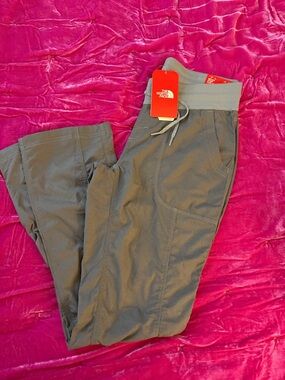 The North Face Hiking Light Gray Aphrodite 2.0 Pants.